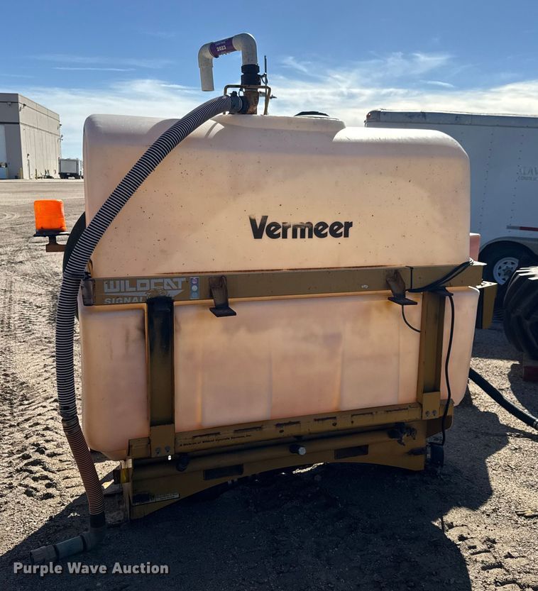 image for item NA9860 Vermeer MX125 fluid mixing system