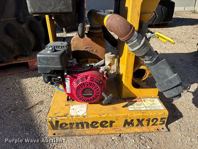 image for item NA9860 Vermeer MX125 fluid mixing system