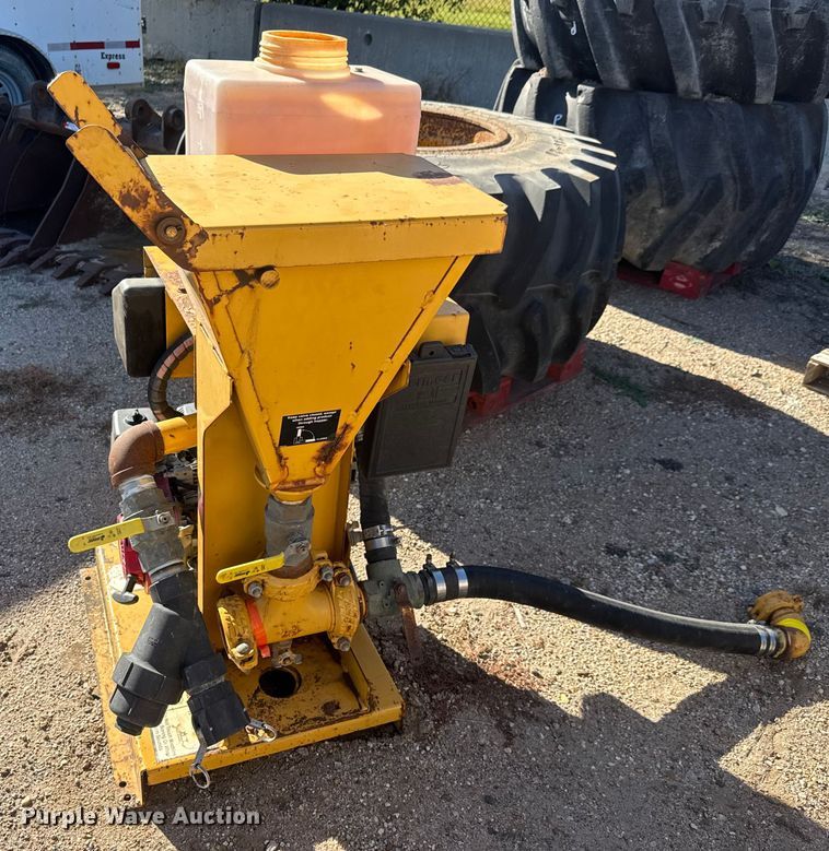 image for item NA9860 Vermeer MX125 fluid mixing system