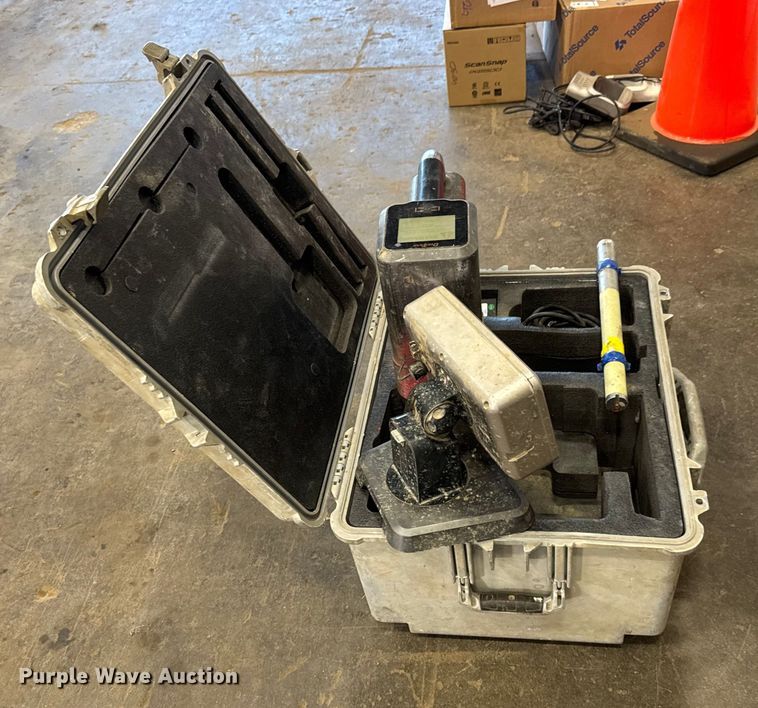 image for item NA9861 DigiTrak F2R locator