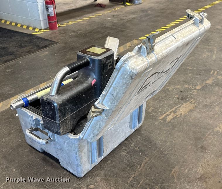 image for item NA9861 DigiTrak F2R locator