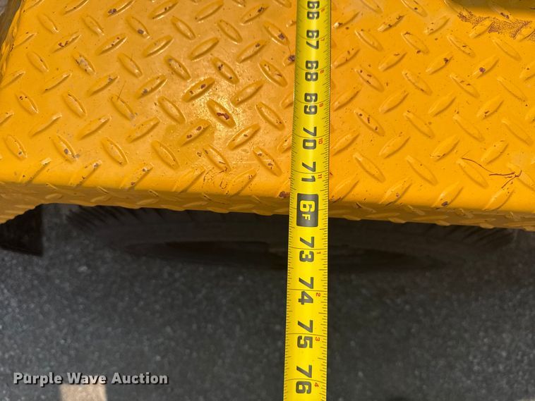 image for item NU9590 2000 TSE International Inc UP70B cable puller