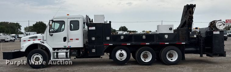 image for item NU9617 2007 Freightliner Business Class M2 crane truck