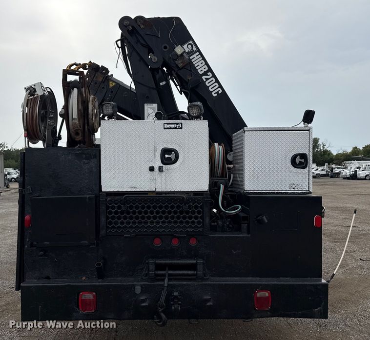 image for item NU9617 2007 Freightliner Business Class M2 crane truck