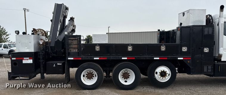 image for item NU9617 2007 Freightliner Business Class M2 crane truck