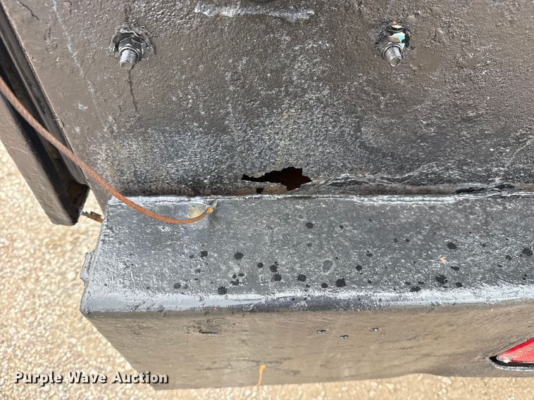 image for item NU9617 2007 Freightliner Business Class M2 crane truck