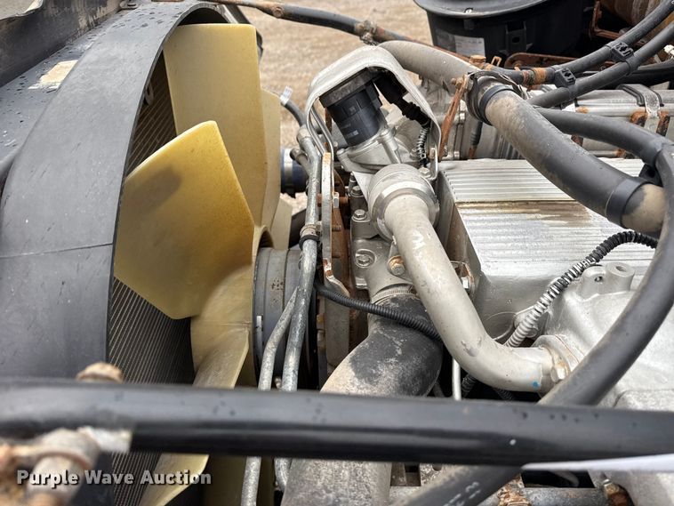 image for item NU9617 2007 Freightliner Business Class M2 crane truck