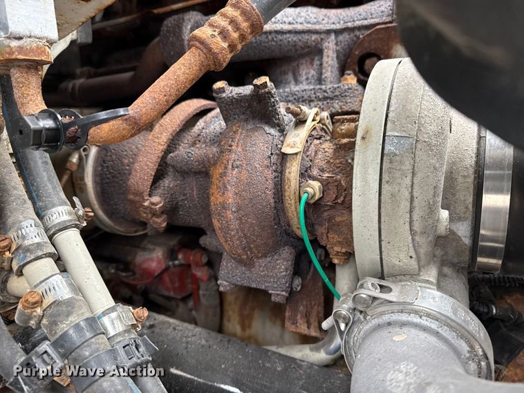 image for item NU9617 2007 Freightliner Business Class M2 crane truck