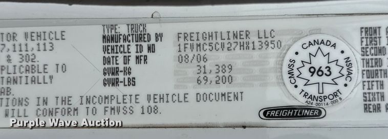image for item NU9617 2007 Freightliner Business Class M2 crane truck