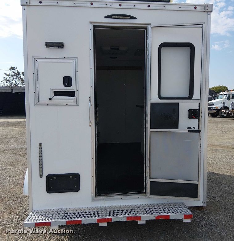 image for item NU9720 2020 Mobile Tech MTT712TA2 fiber optic splicing trailer