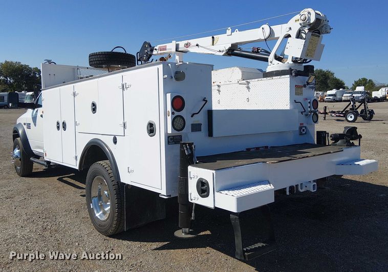 image for item NU9751 2017 RAM 5500 utility / service truck