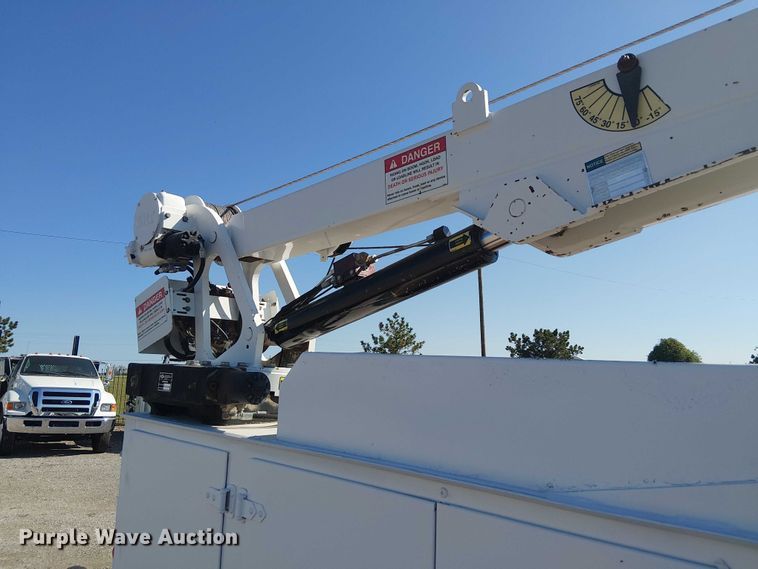 image for item NU9751 2017 RAM 5500 utility / service truck