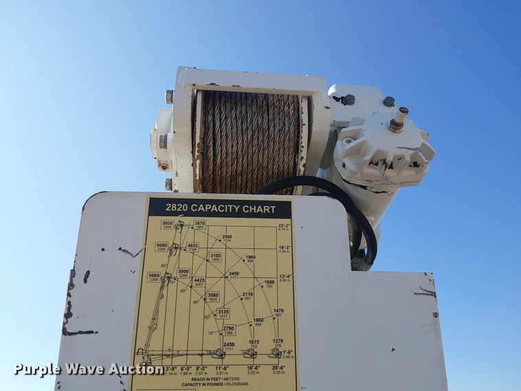 image for item NU9751 2017 RAM 5500 utility / service truck