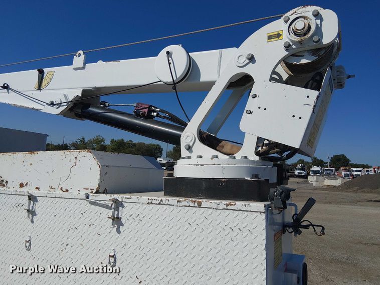 image for item NU9751 2017 RAM 5500 utility / service truck