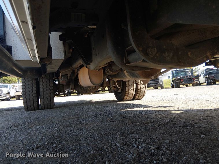 image for item NU9751 2017 RAM 5500 utility / service truck