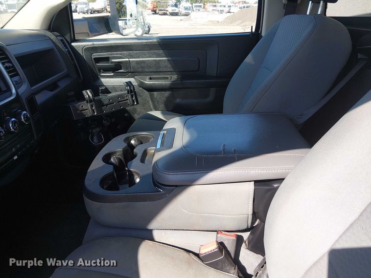 image for item NU9751 2017 RAM 5500 utility / service truck