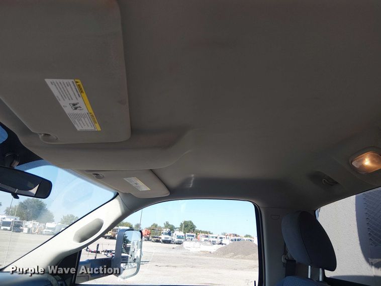 image for item NU9751 2017 RAM 5500 utility / service truck