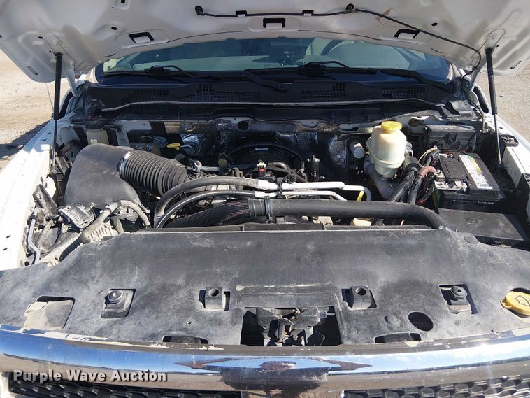 image for item NU9751 2017 RAM 5500 utility / service truck