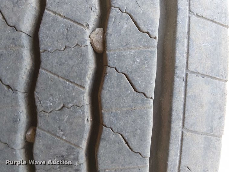 image for item NU9751 2017 RAM 5500 utility / service truck