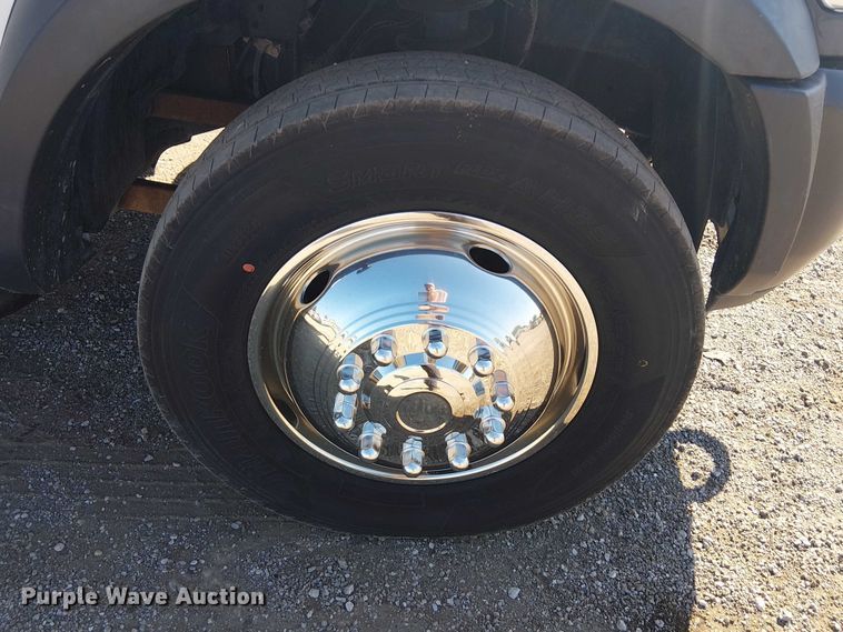 image for item NU9751 2017 RAM 5500 utility / service truck