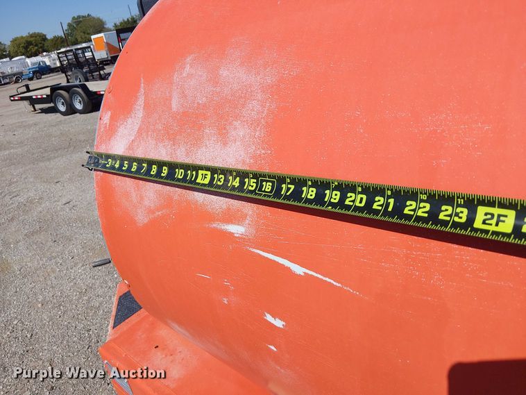 image for item NU9762 2016 Duraco 124DJT pothole patcher