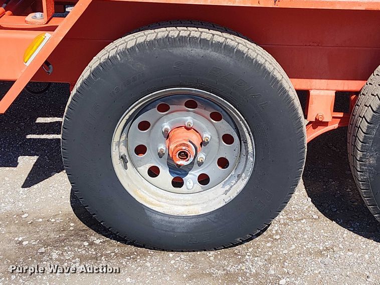 image for item NU9762 2016 Duraco 124DJT pothole patcher