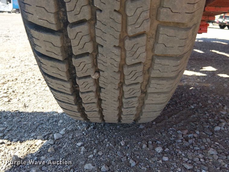 image for item NU9762 2016 Duraco 124DJT pothole patcher