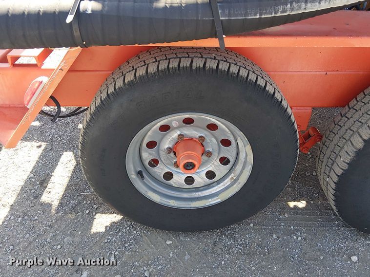 image for item NU9762 2016 Duraco 124DJT pothole patcher