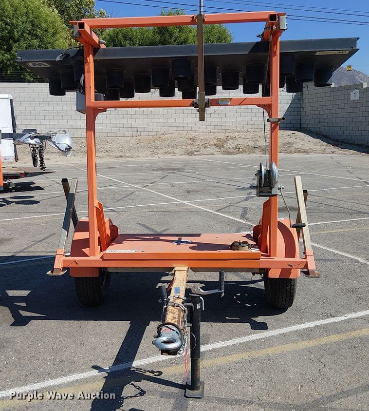 image for item YA0972 2018 Wanco arrow board trailer