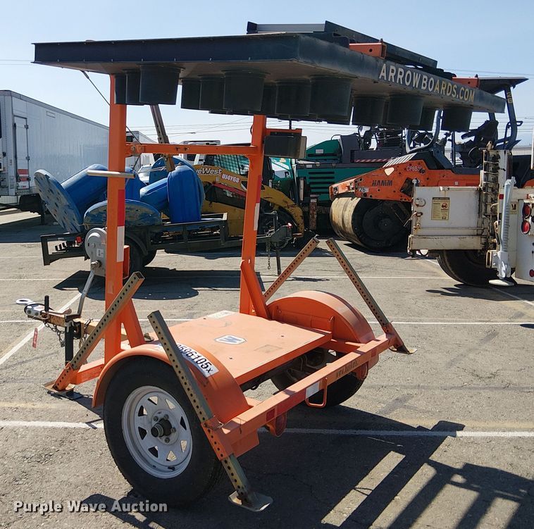 image for item YA0972 2018 Wanco arrow board trailer