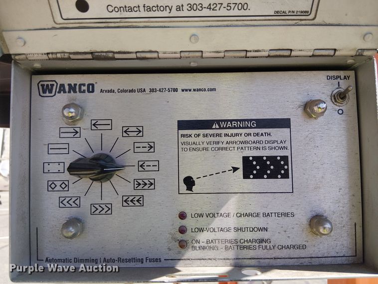 image for item YA0972 2018 Wanco arrow board trailer