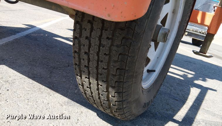 image for item YA0972 2018 Wanco arrow board trailer