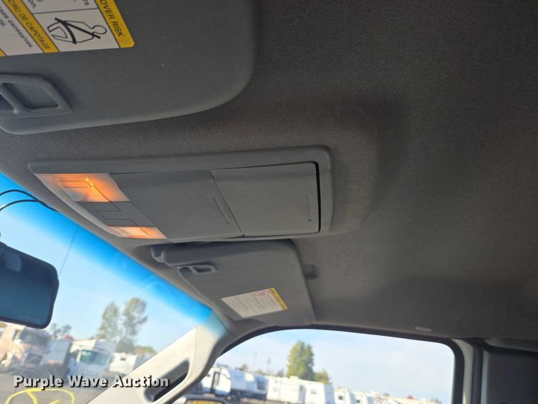 image for item YA1001 2015 Ford F550 SuperCab utility / service truck