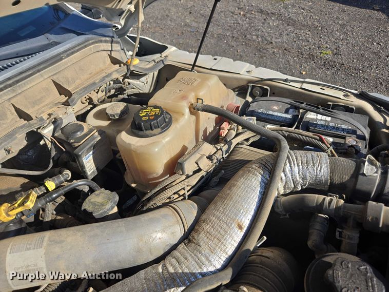 image for item YA1001 2015 Ford F550 SuperCab utility / service truck