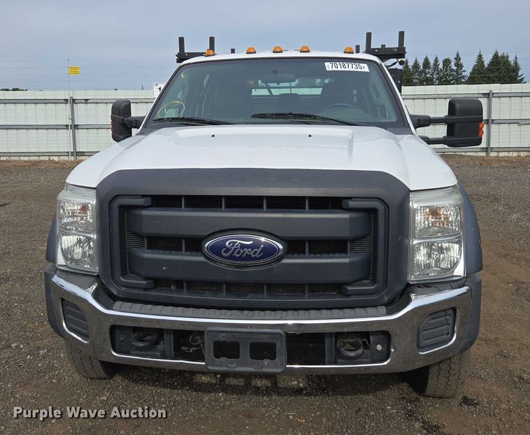 image for item YA1003 2015 Ford F550 Crew Cab flatbed truck