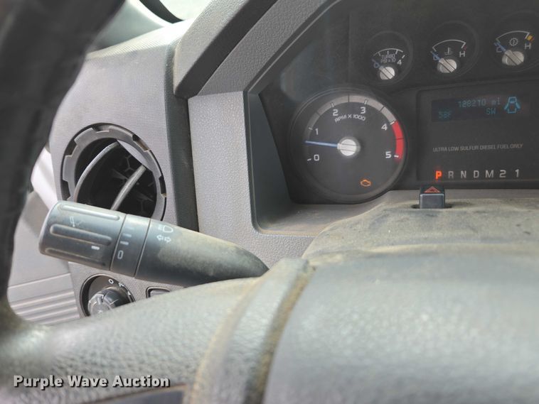 image for item YA1003 2015 Ford F550 Crew Cab flatbed truck