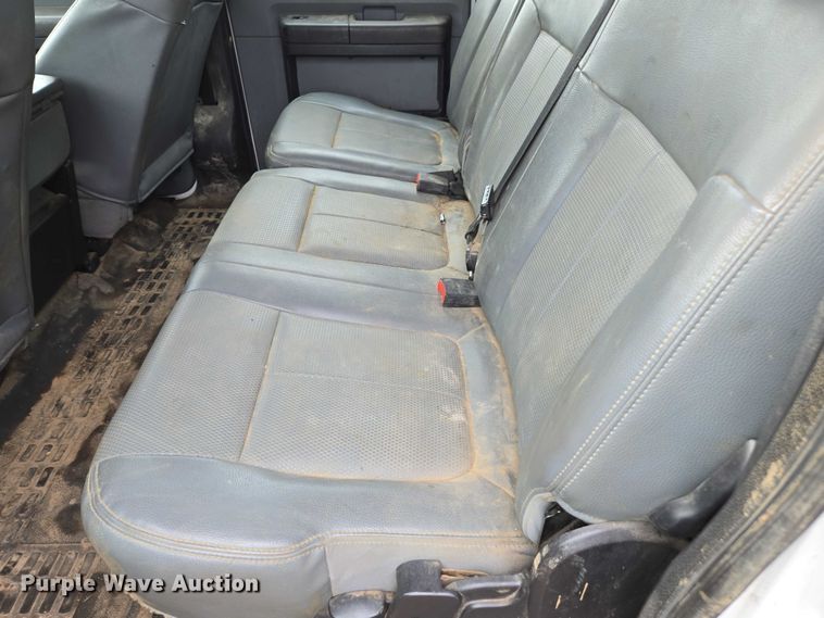 image for item YA1003 2015 Ford F550 Crew Cab flatbed truck