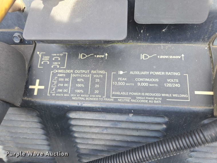 image for item YA1007 2015 Ford F550 SuperCab utility / service truck