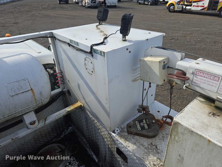 image for item YA1007 2015 Ford F550 SuperCab utility / service truck