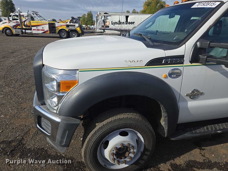 image for item YA1007 2015 Ford F550 SuperCab utility / service truck