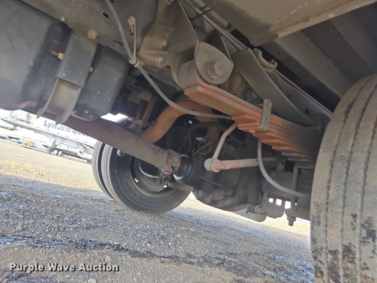 image for item YA1007 2015 Ford F550 SuperCab utility / service truck