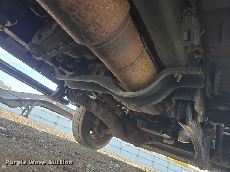 image for item YA1007 2015 Ford F550 SuperCab utility / service truck