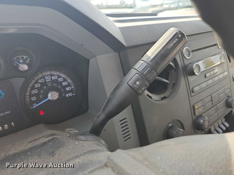 image for item YA1007 2015 Ford F550 SuperCab utility / service truck