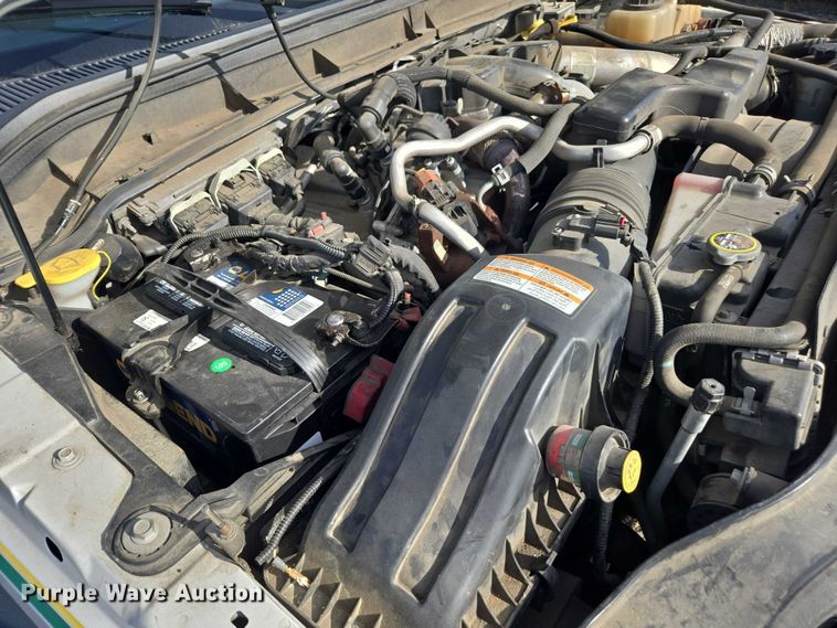 image for item YA1007 2015 Ford F550 SuperCab utility / service truck