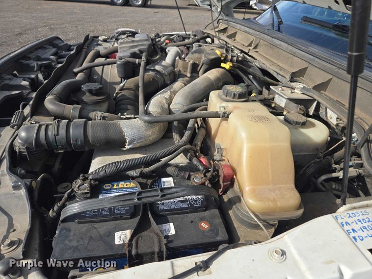 image for item YA1007 2015 Ford F550 SuperCab utility / service truck