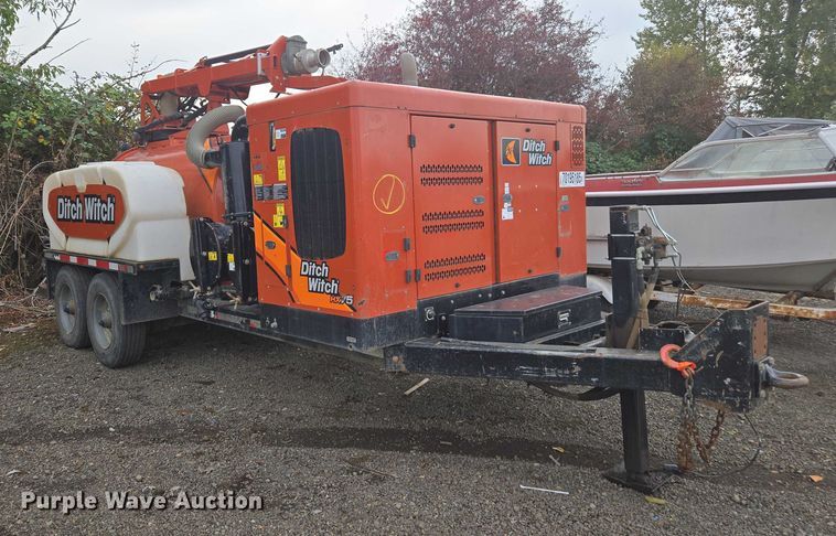 image for item YA1008 2018 Ditch Witch HX75 vacuum excavator