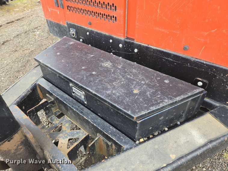 image for item YA1008 2018 Ditch Witch HX75 vacuum excavator