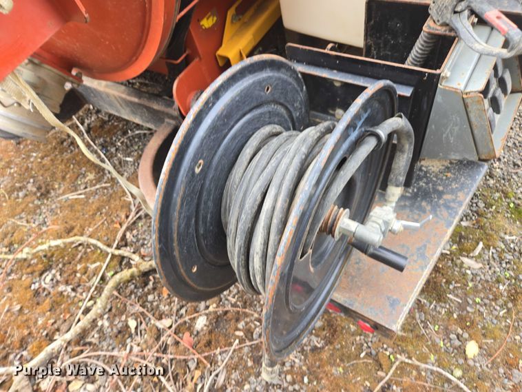 image for item YA1008 2018 Ditch Witch HX75 vacuum excavator