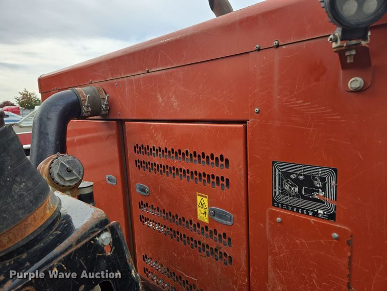 image for item YA1008 2018 Ditch Witch HX75 vacuum excavator