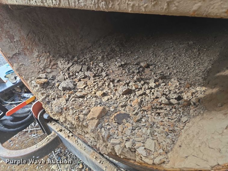 image for item YA1008 2018 Ditch Witch HX75 vacuum excavator